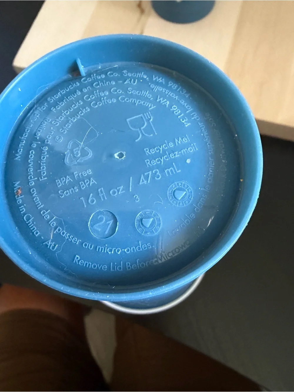 Starbucks reusable holiday